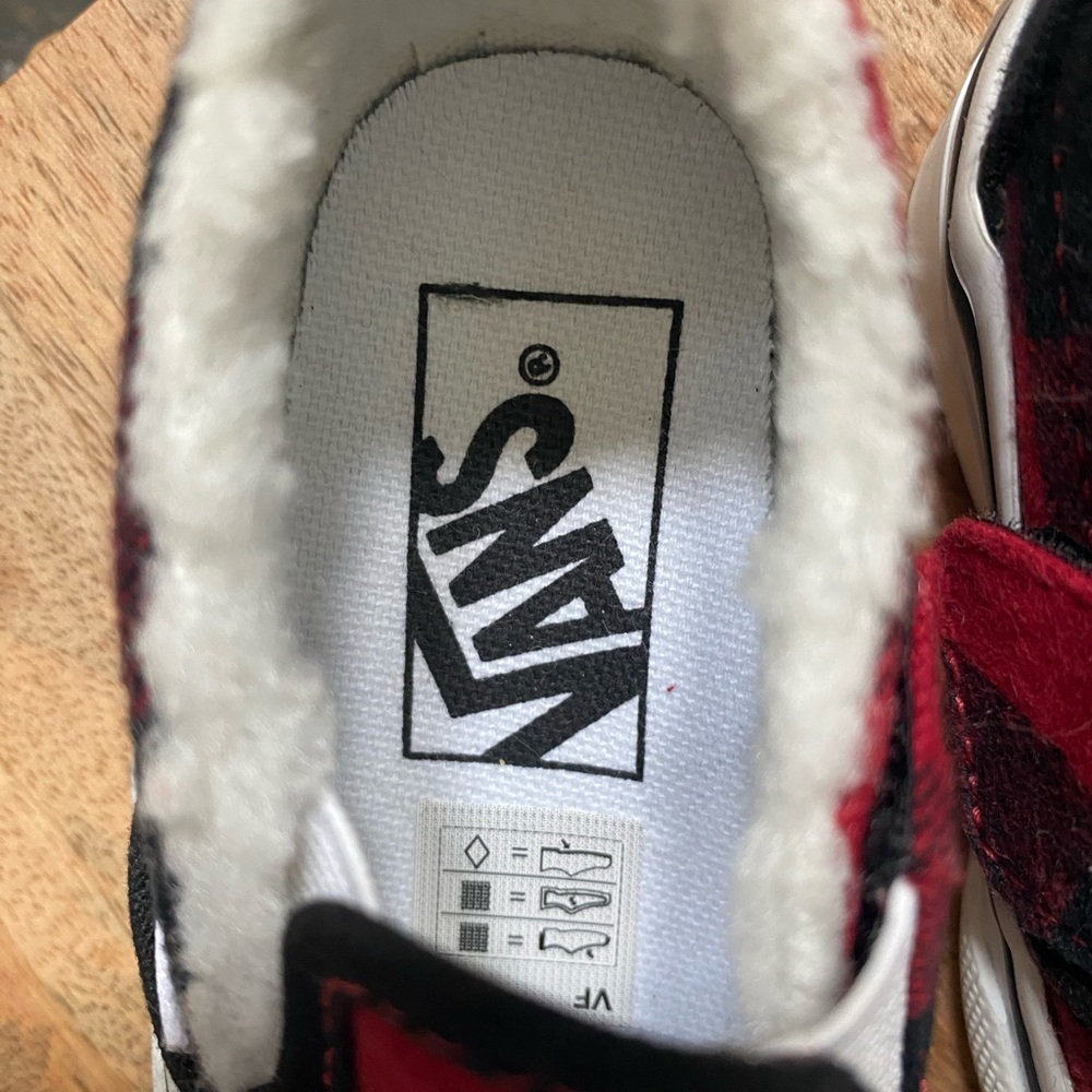 Vans Red and Black Kids Slip-On Sneakers - Picture 16 of 16
